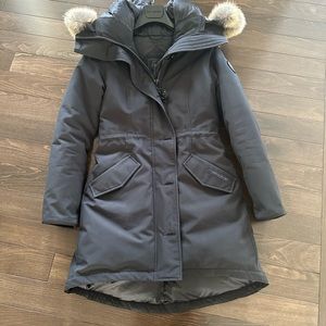 Canada goose black label  parka warm black size extra small